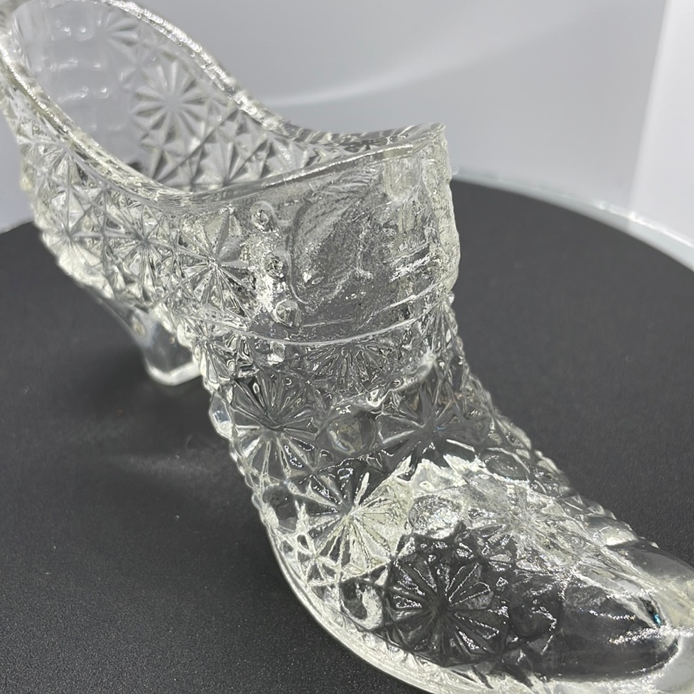 Vintage clear Glass button and Daisy shoe - Picture 3 of 8